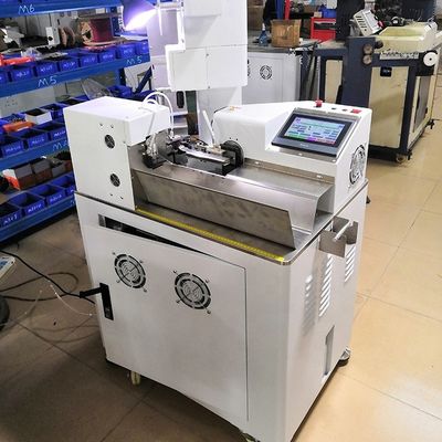 Automatische soldeermachine met een enkel kopje 5 Output voor grote productie
