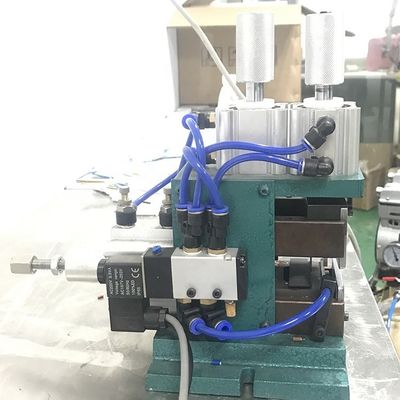 Krachtige 3F kerndraad pneumatische stripmachine voor AC220V/110V 50/60HZ stroomvoorziening