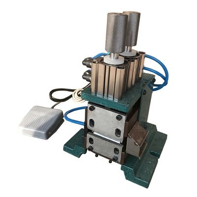 10.5 kg Verticale pneumatische multi-kern draadkabel stripmachine voor draadverwerking