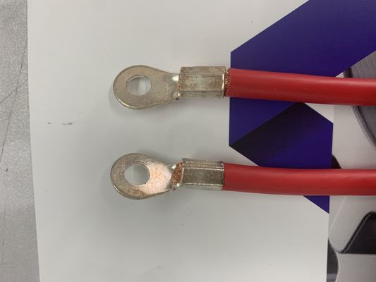 25 mm vierkant geïsoleerde krimp spade terminal connectors draad krimpmachine 4 ton snelheid enkel graan vorm