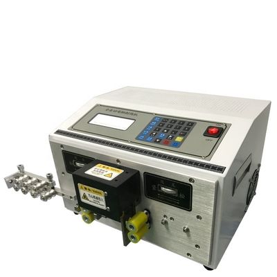 Hoogprecisie snij- en strippemachine voor 4 mm2 kabelkatheter met een diameter van 1,5-5 mm