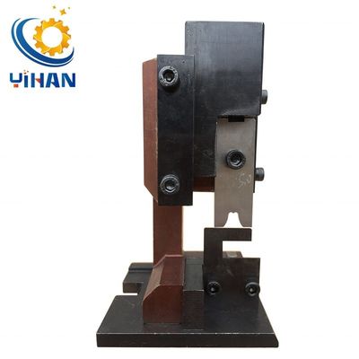 Horizontale voedingsterminal applicator met terminal crimping functie en 30 mm slag