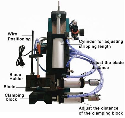 315 Kleine vierkante meerkernpneumatische kabel schilmachine voor draaddiameter 4-13 mm