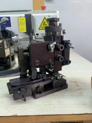 YH-09H002 JST European Flag Terminal Crimping Machine Applicator met 40 mm glijstrok